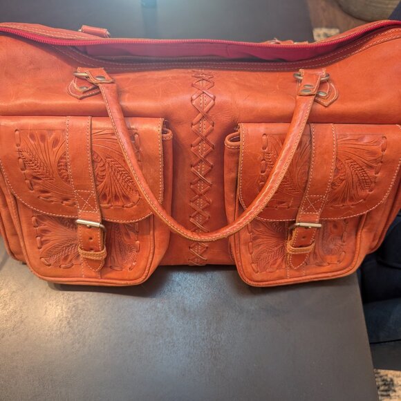 Vintage Large Leaders in Leather Tooled Floral Overnight Bag - Picture 3 of 12